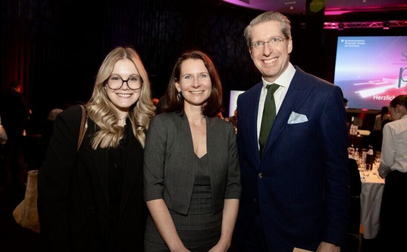 OBSERVER & ikp bei der PR Gala 2026